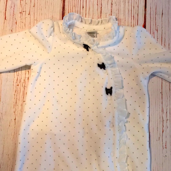 2 Little Me Footed Onesies Sleepers - Picture 2 of 9